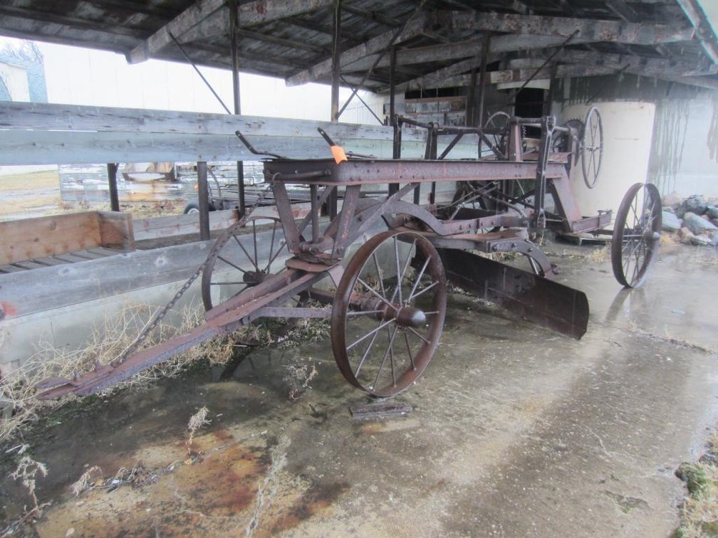 Stockland Road Machinery Pull Behind Grader