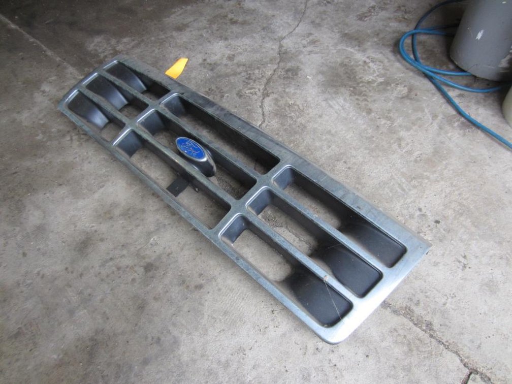 Ford Pickup Grill
