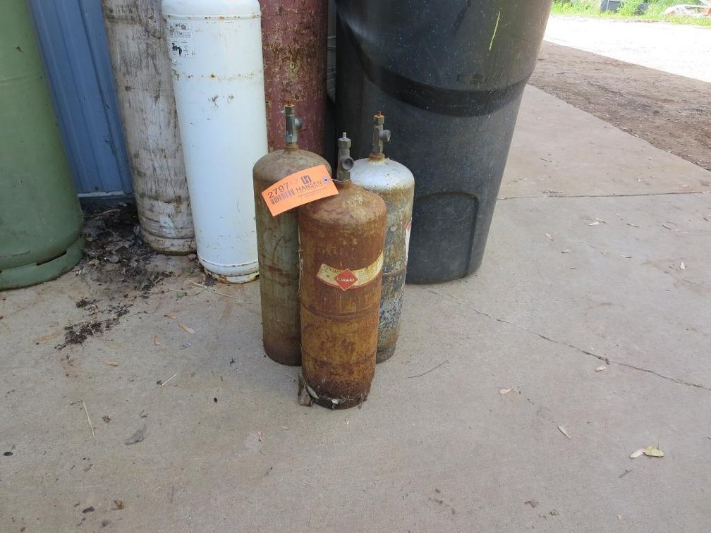 Acetylene Tanks