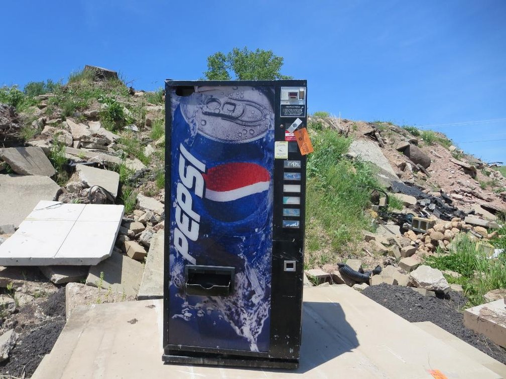 Pepsi Soda Machine