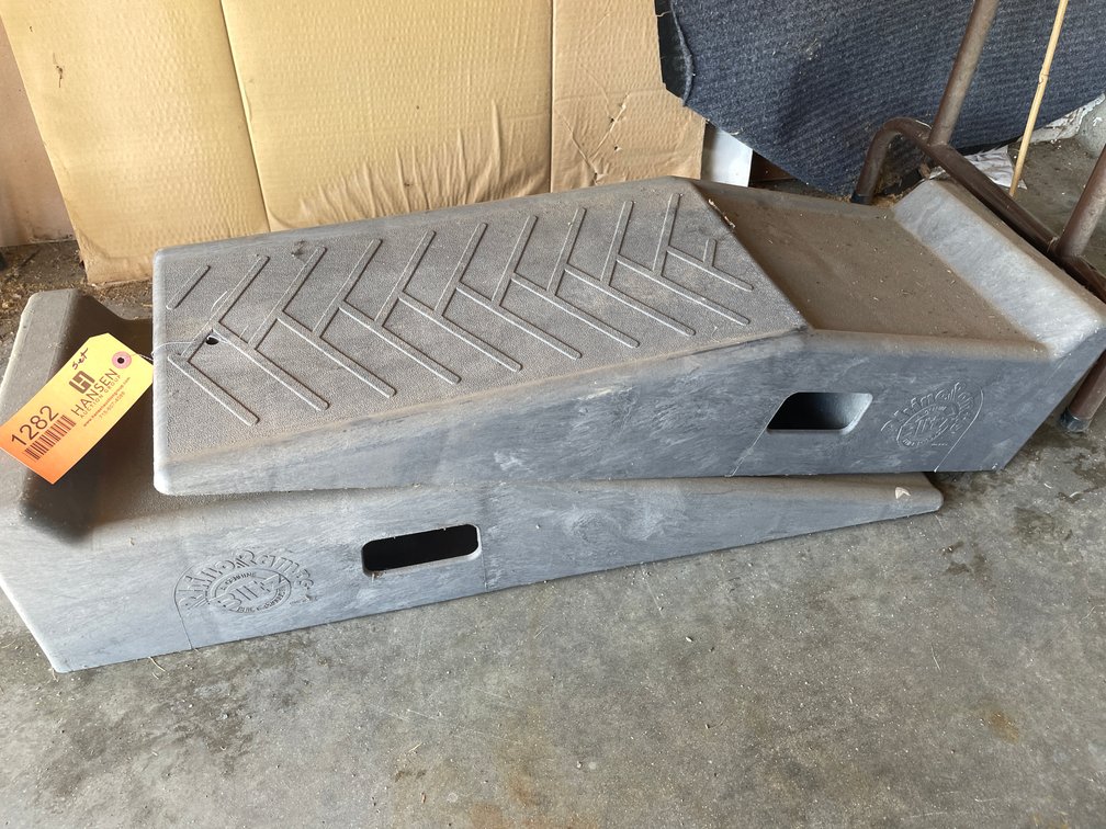 Rhino Ramps Vehicle Ramps