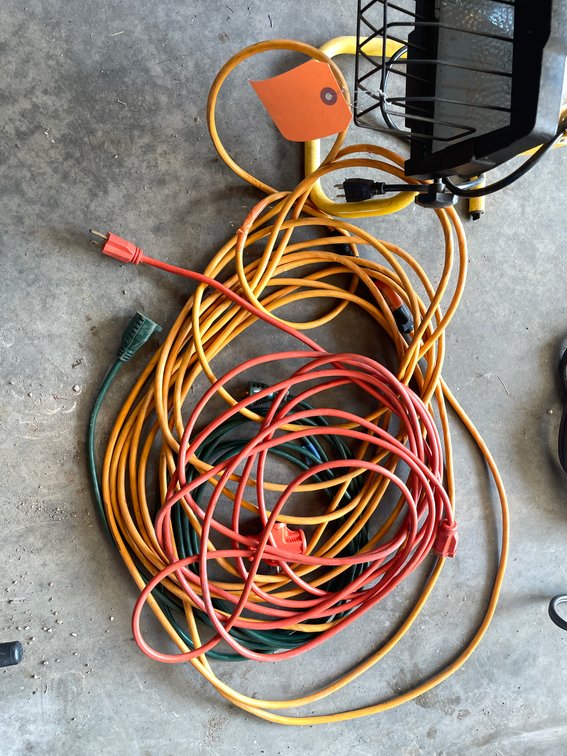 Halogen Work Light and (3) Extension Cords
