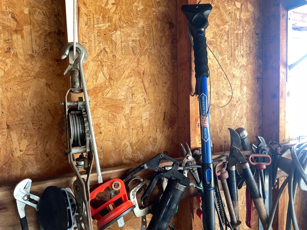 Hand Tools, Floor Dry and Ice Melt
