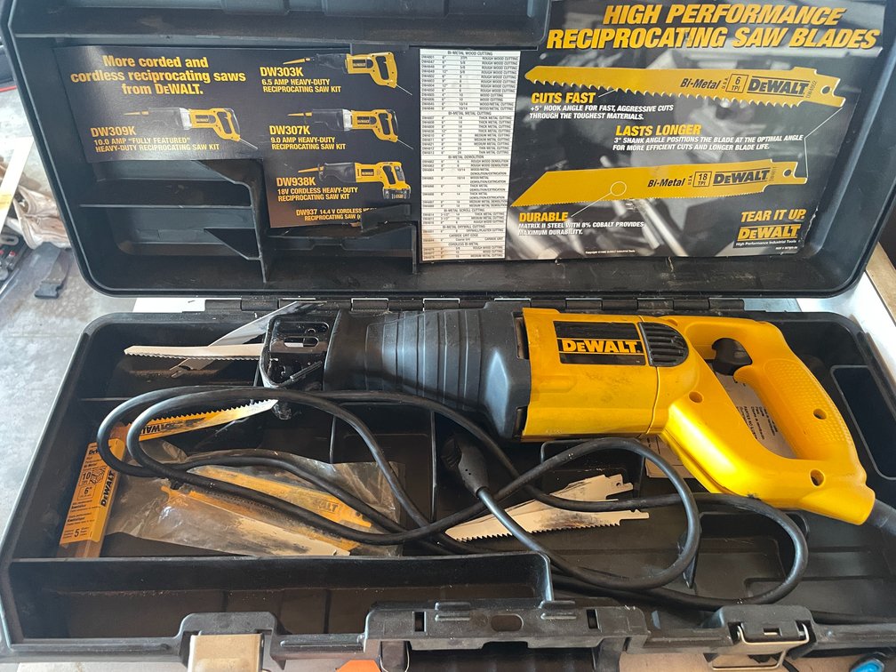 DeWalt Corded Reciprocating Saw