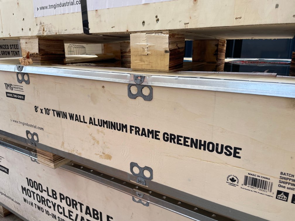 8' x 10' Greenhouse (O2)