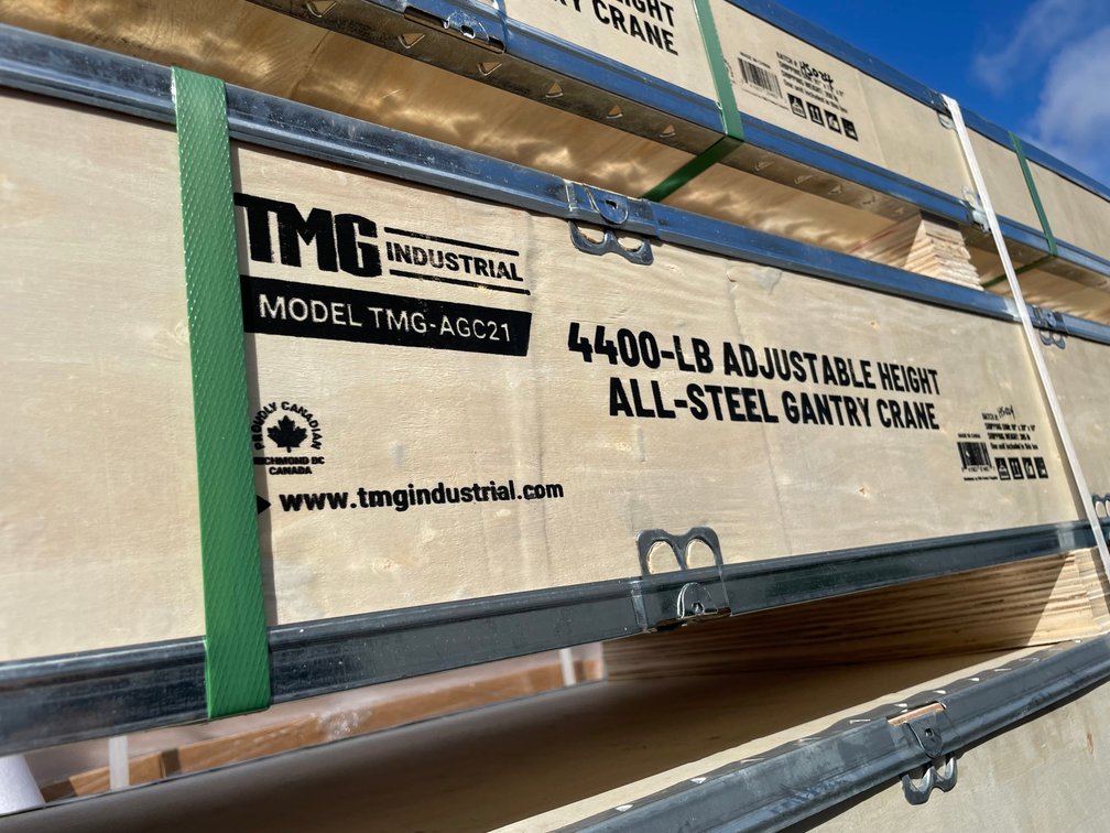 4400-Lb. Adjustable Height All-Steel Gantry Crane (O2)