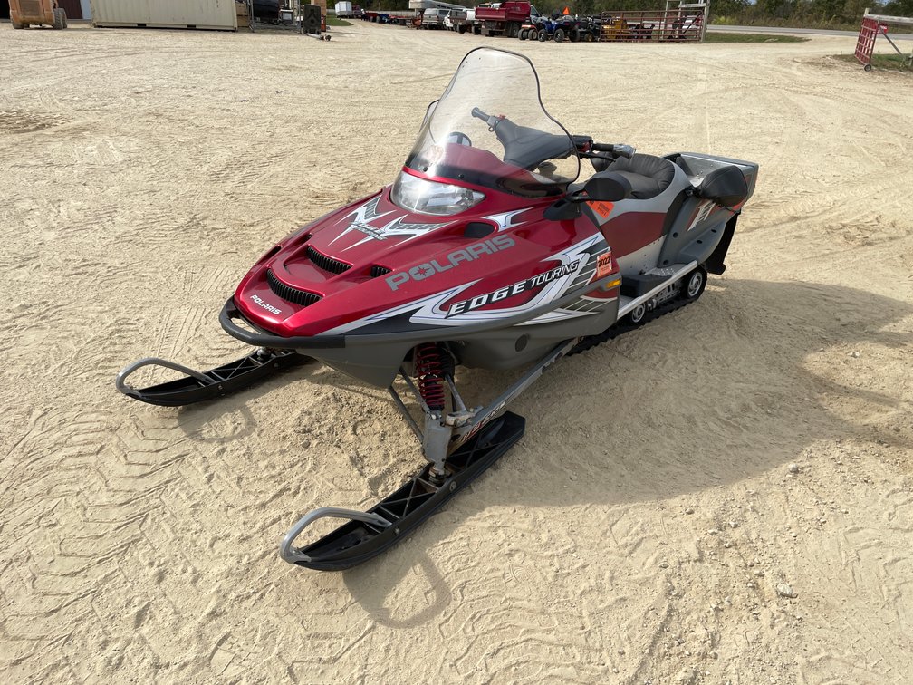 2006 Polaris Edge Touring 600 Snowmobile (Sells with Bill of Sale Only)