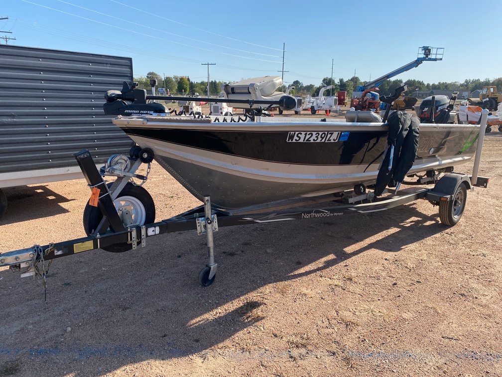 2000 Sylvan 1600 Sportsman Boat with Trailer (Has WI Boat Title) (No Trailer Title)