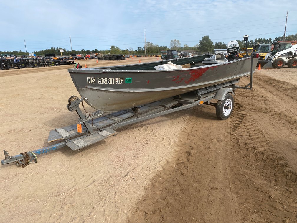 14' Aluminum Fishing Boat with Trailer (No Title)