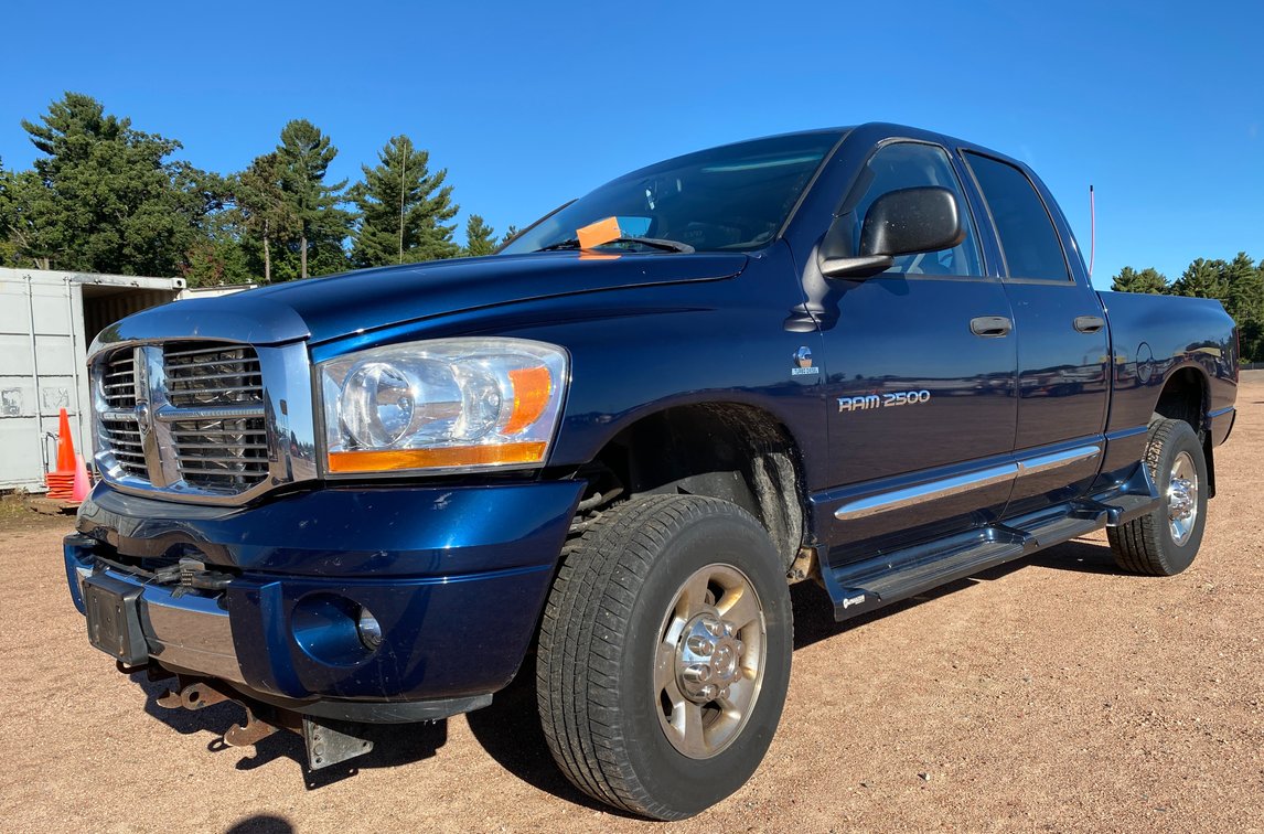 2006 Dodge 2500 Diesel Plow Truck (Has WI Title)