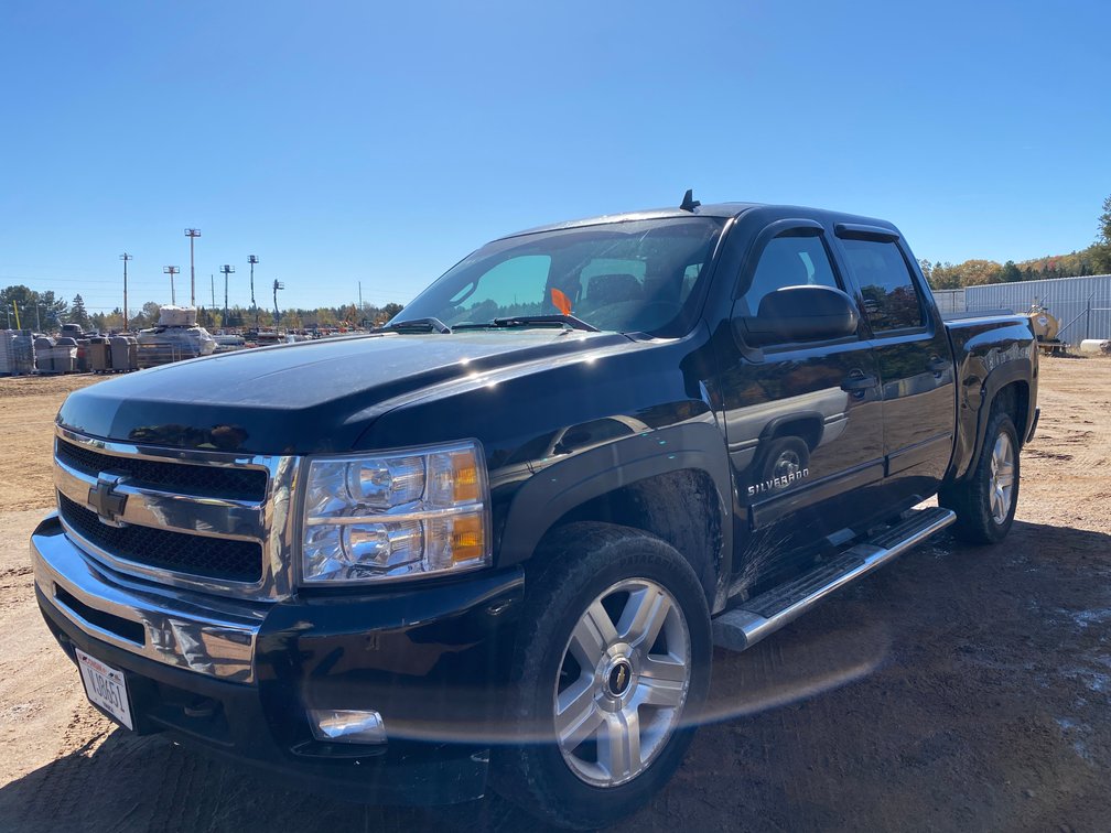 2011 Chevy 1500 Truck (Has WI Title)