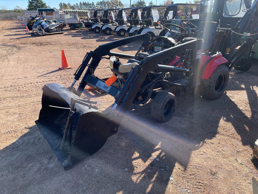Gravely Mini Backhoe GT600