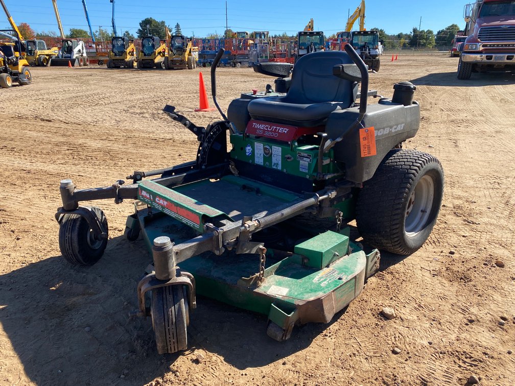 Bob-Cat 52" Z-Turn Lawn Mower