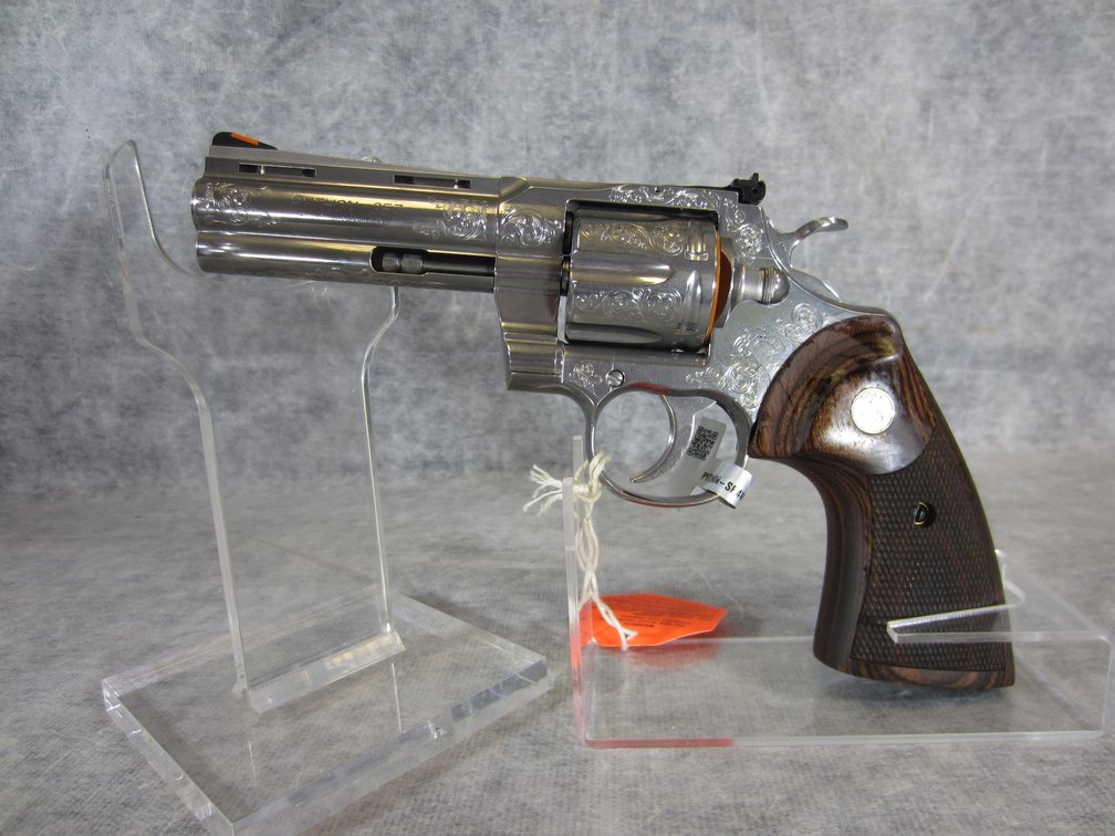 Colt  Python, SP4WTS 357 Mag Revolver Pistol, SN: PY224229, (Neenah, WI)