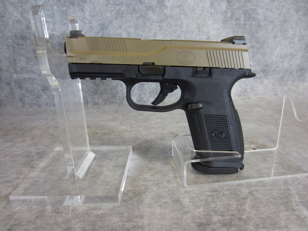 FNA USA FNS-9L, 9mm  Semi-Auto Pistol, SN: GKU0137919, (Neenah, WI)