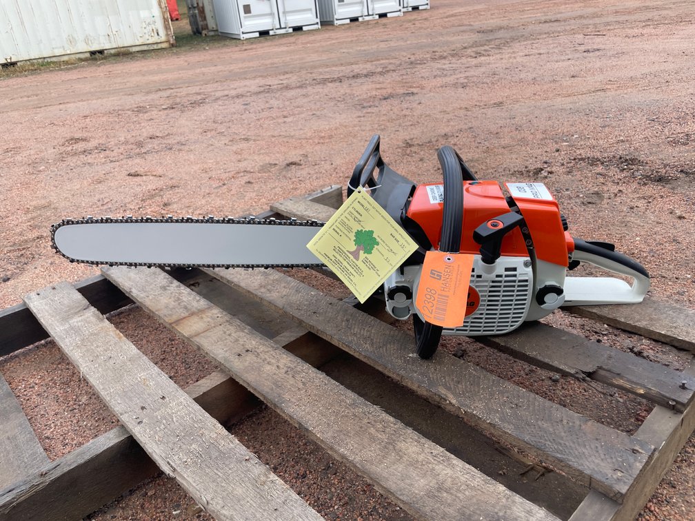 New 038 ProMag Chainsaw 72CC