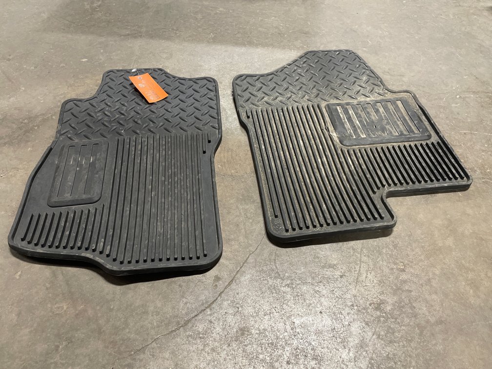 2012 GMC Front Floor Mats (CW)