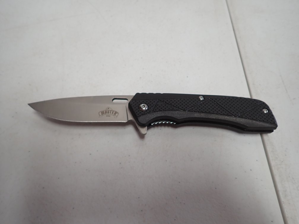 Master Fold Up Pocket Knife (A)