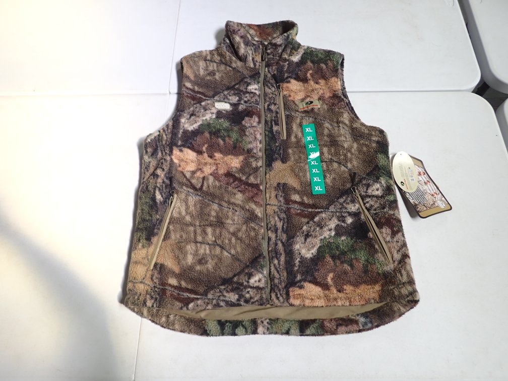 XL Mossy Oak Sherpa Vest (A)