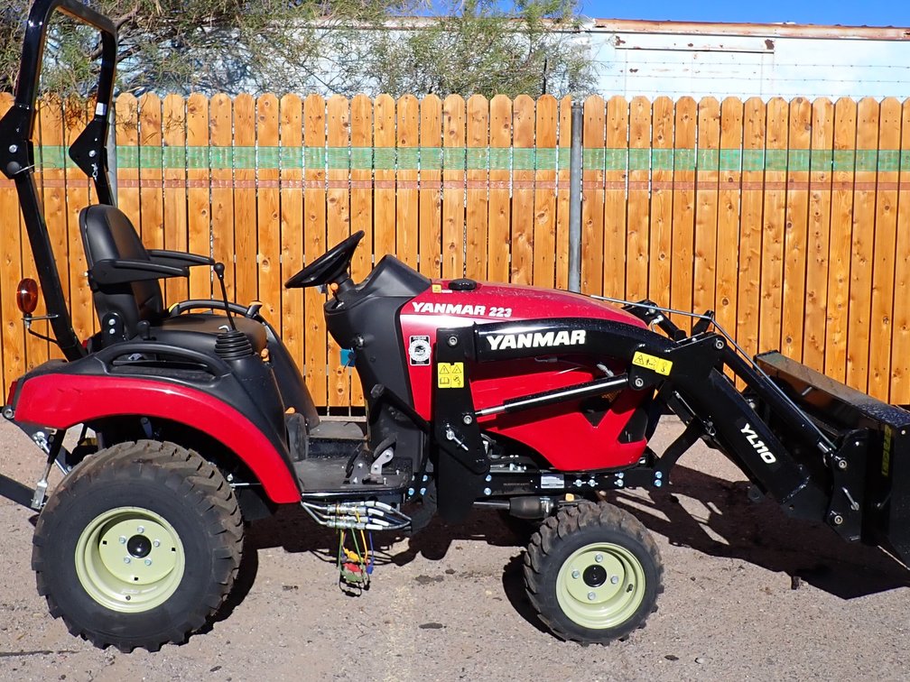 Yanmar Tractor SA-223 with Loader (O)