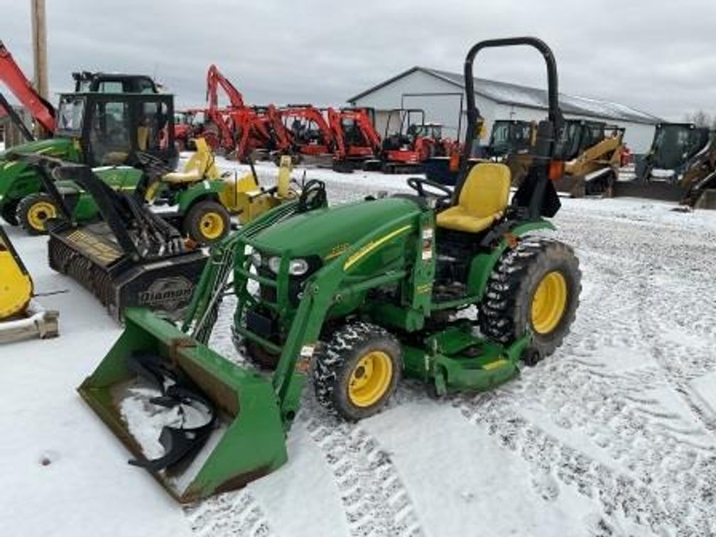 2009 John Deere 2720 Tractor (Mason, WI)