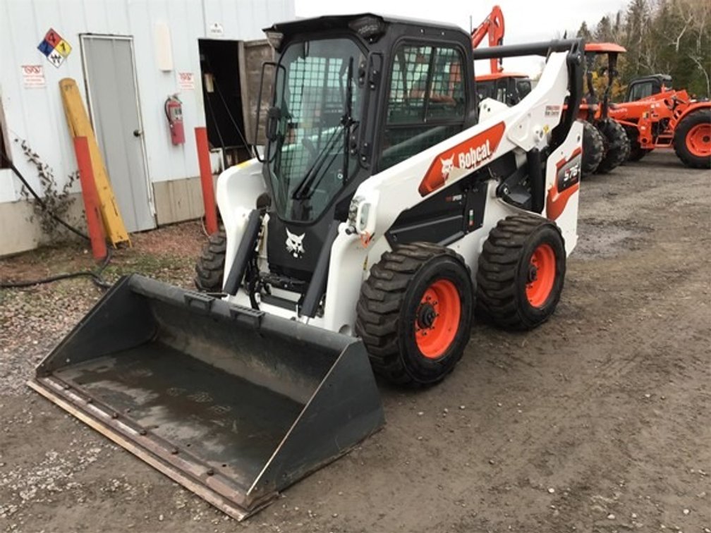 2021 Bobcat S76 Skid Loader (Mason, WI)