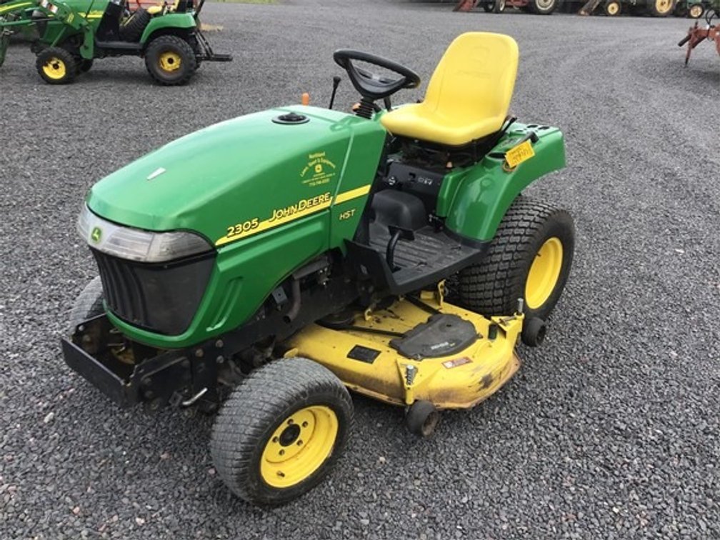 2007 John Deere 2305 Tractor (Mason, WI)