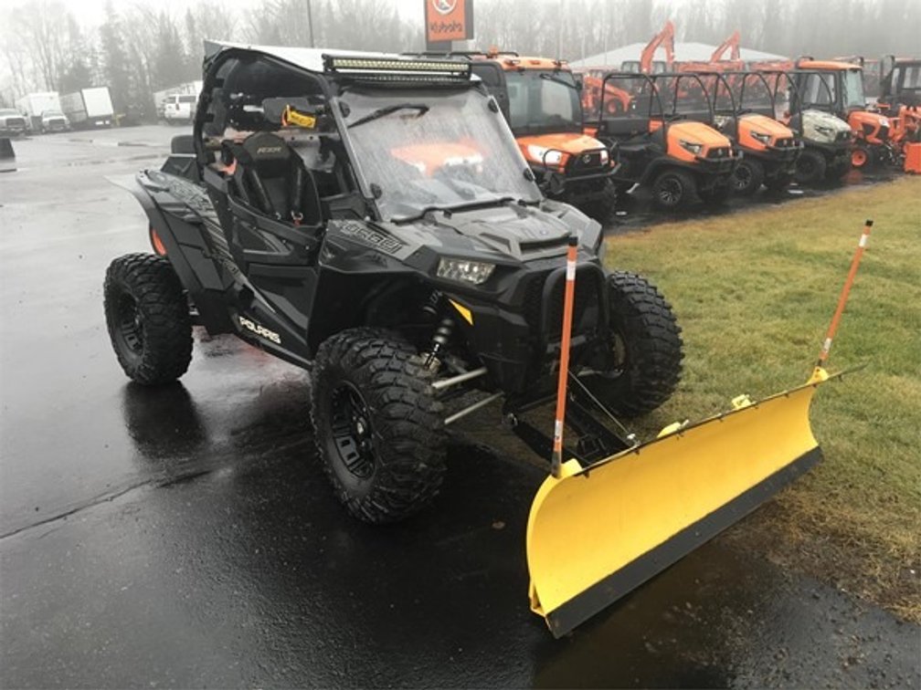 2017 Polaris RZR Turbo (Has Registration Card) (Mason, WI)