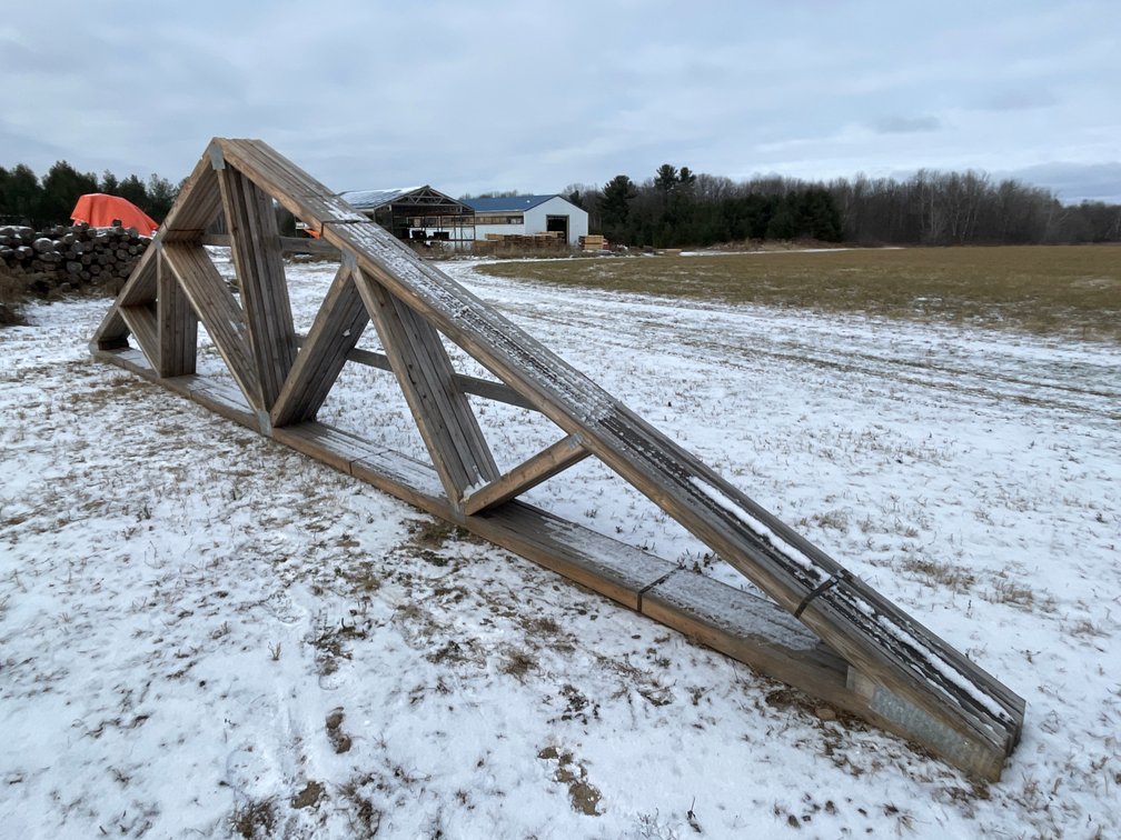 (8) Roof Trusses