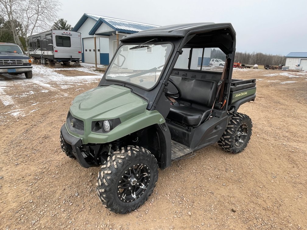2018 John Deere Gator 590M Side by Side (Bill of Sale) (No Registration Card) 