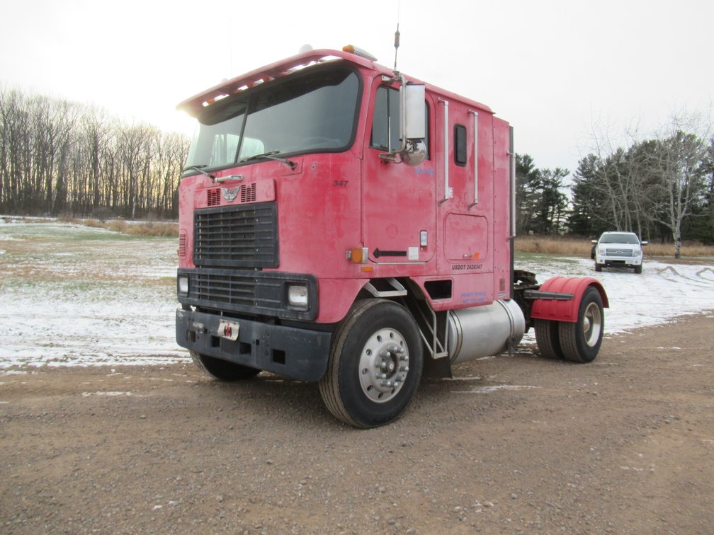 1993 International Cabover Single Axle Semi Tractor (Has WI Title)