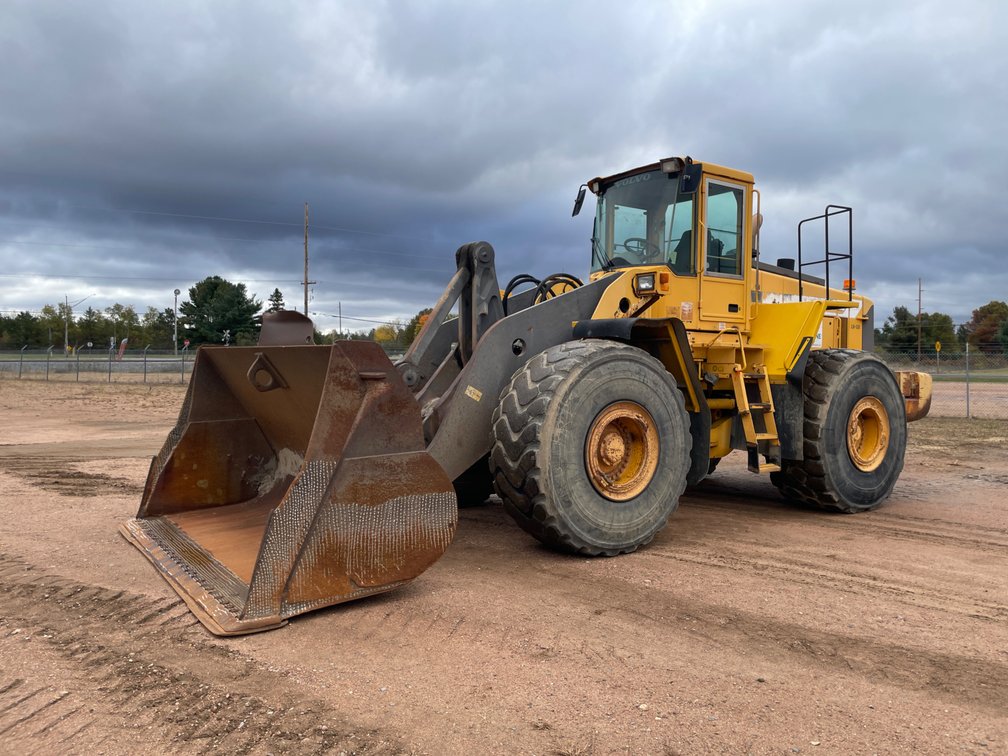1999 Volvo L220D Wheel Loader (Mosinee, WI)