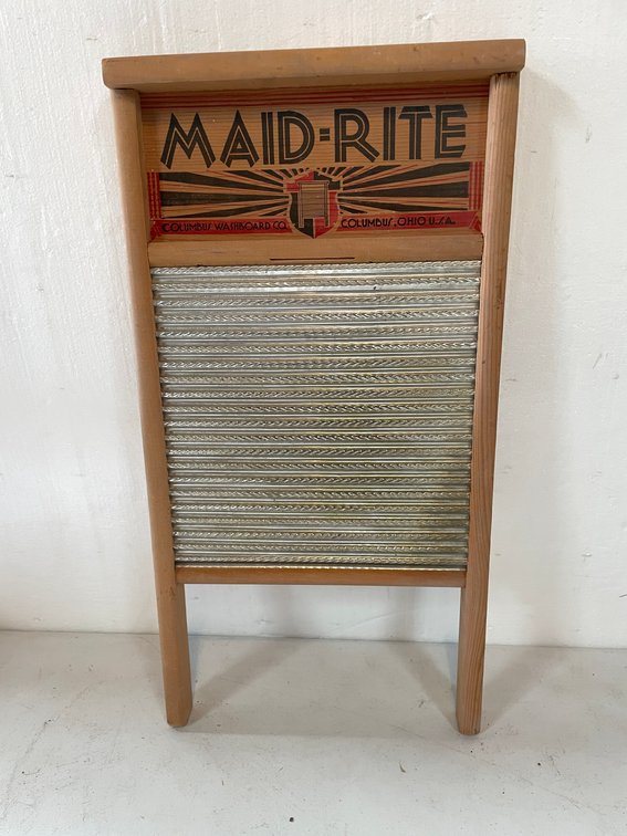 Maid-Rite Antique Washboard (A)