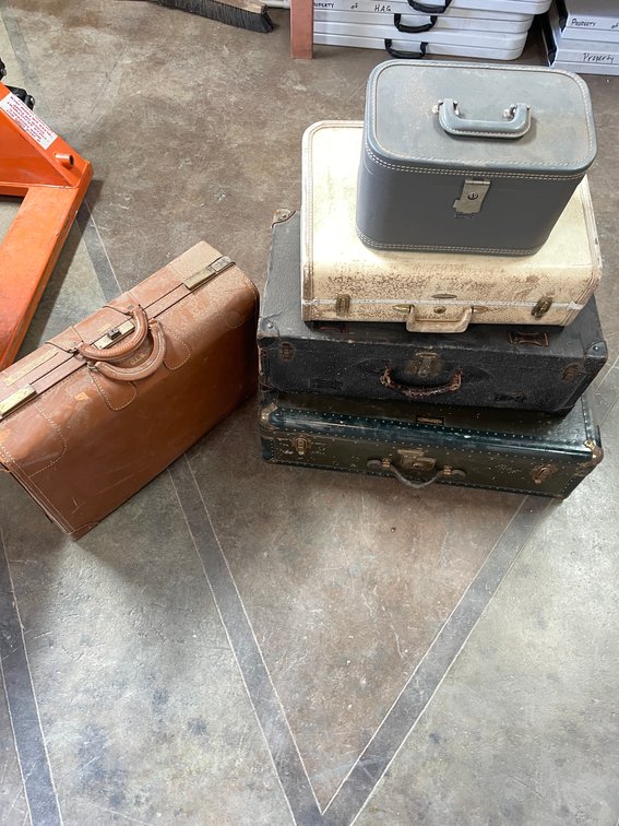 Vintage Suitcases (Under A)