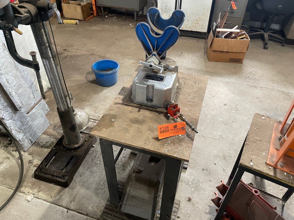 Central Pneumatic Paint Shaker