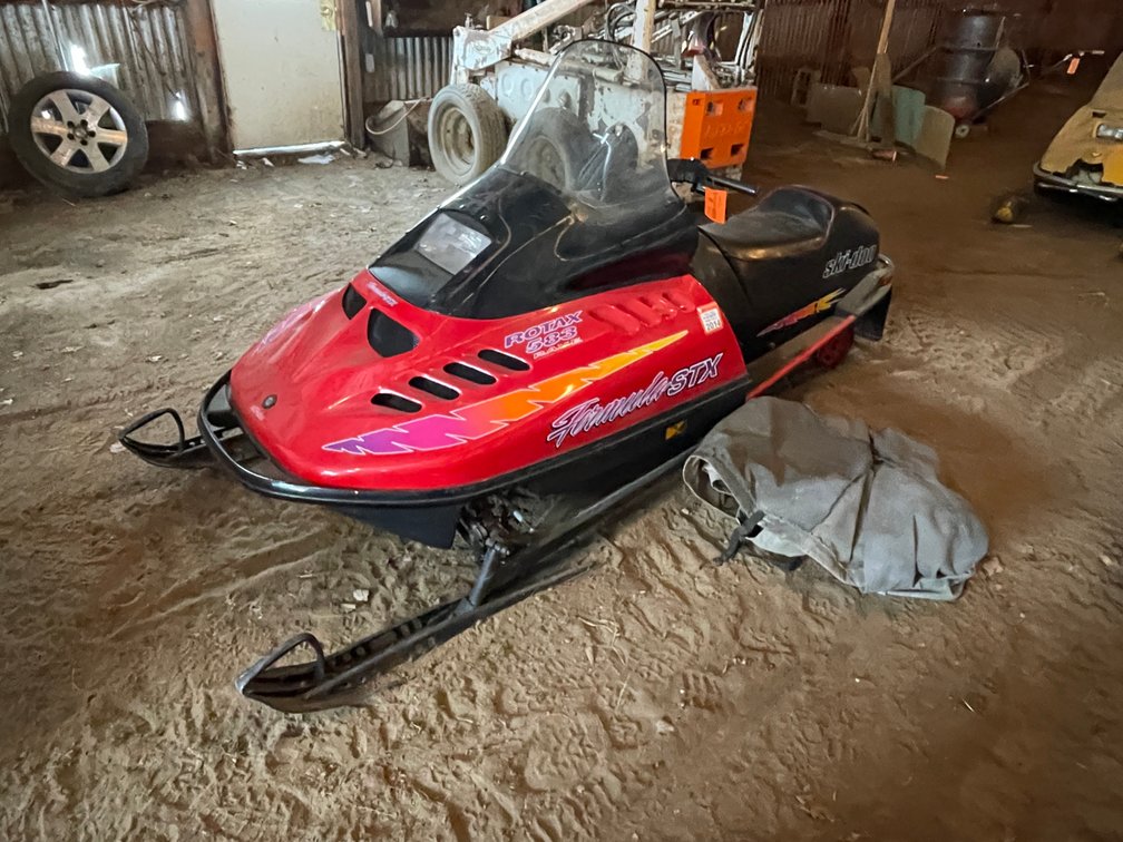 1995 Ski-Doo Formula STX (Has Registration Card)