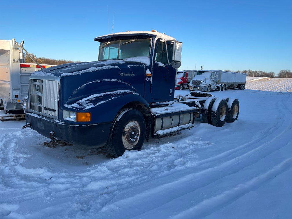 1993 International Tandem Axle Day Cab Semi Tractor (Title in Delay) (Glenwood City, WI)