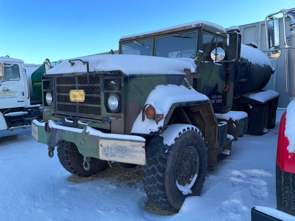 1991 BMY Harsco 6x6 Army Truck with Manure Tank (Title in Delay) (Glenwood City, WI)