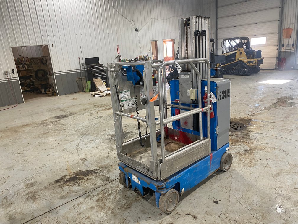 2017 Genie GR-20 (Bryant, WI)