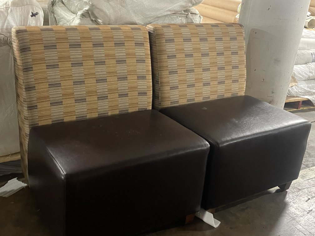 (2) Lounge Sofa