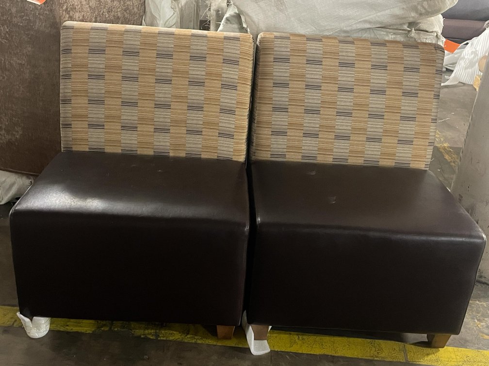 (2) Lounge Sofa