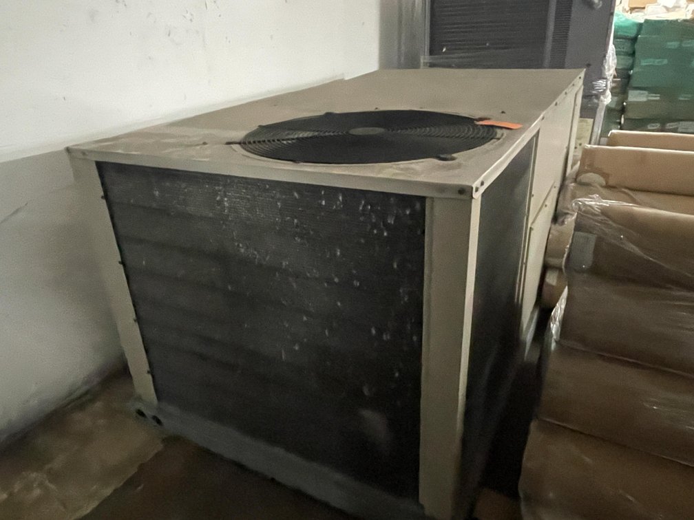 Lennox Roof Top Air Conditioner