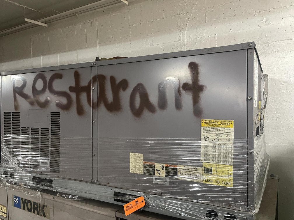 Bryant Rooftop Air Conditioning Unit