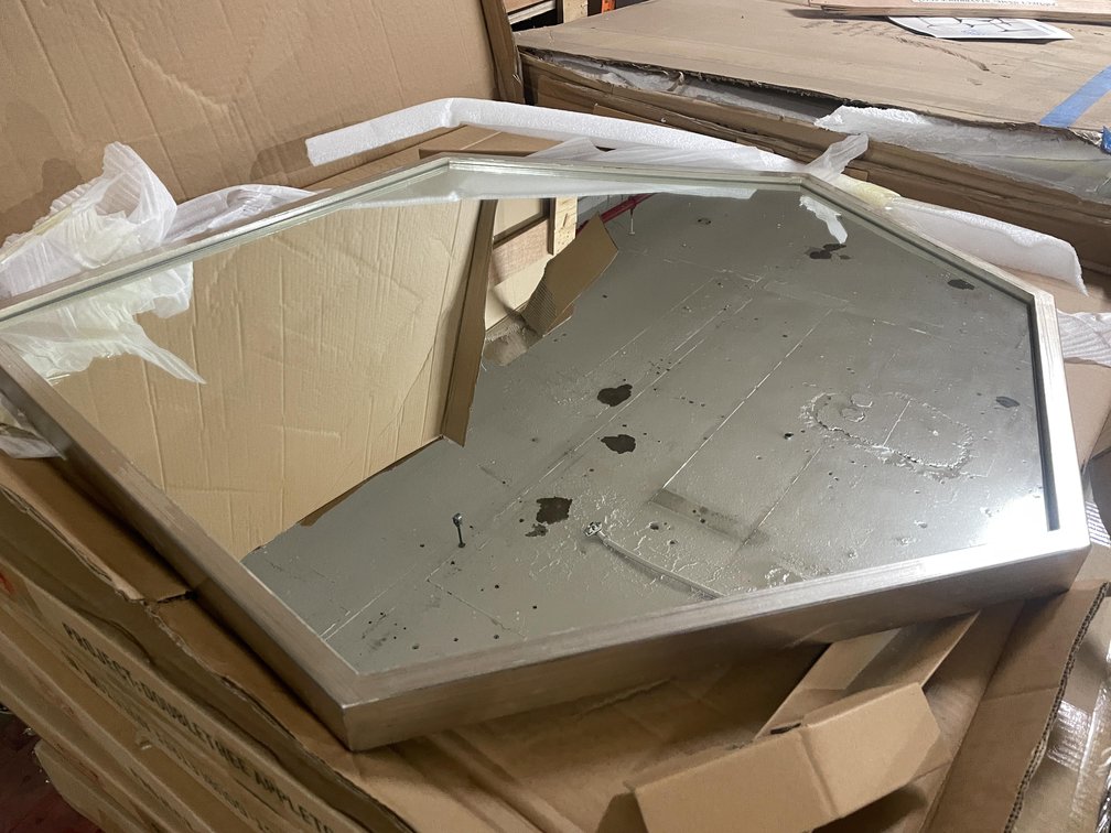 Shaped Mirror