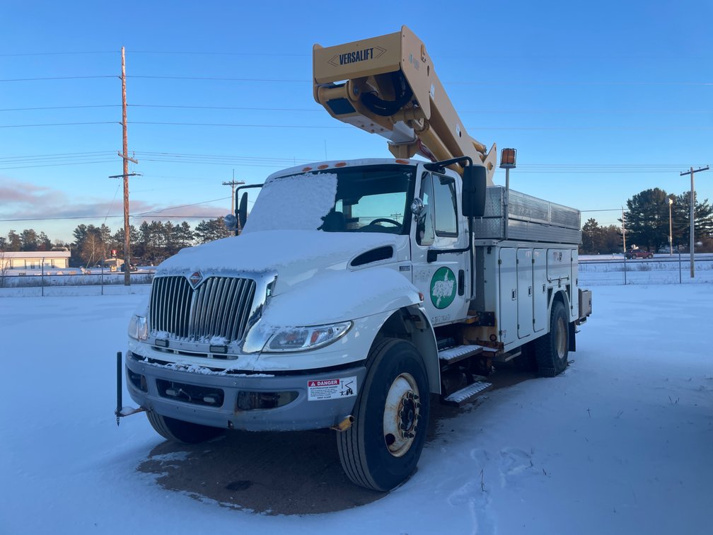 2014 International 4400 SBA 4X2 Boom Truck (Mosinee, WI) (Has WI Title)