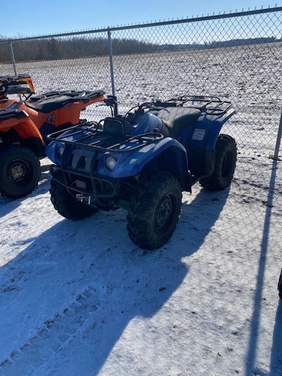 2004 Yamaha Kodiak 400 (Has IL Title) (Clintonville, WI)