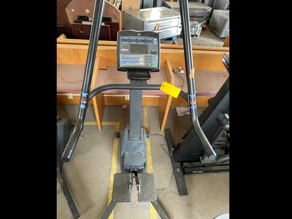 Cybex 800 Cardio Machine, (A)