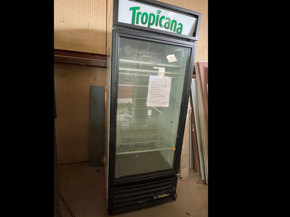 Tropicana Cooler, (A)