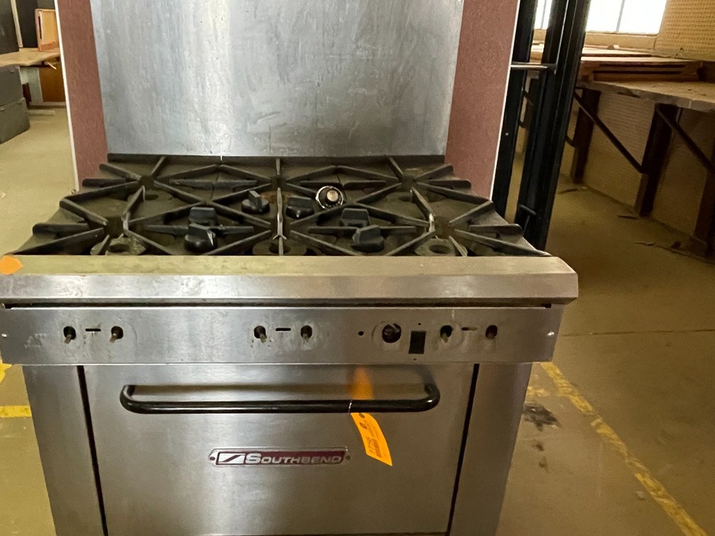 South bend Industrial Gas Stove, (A)