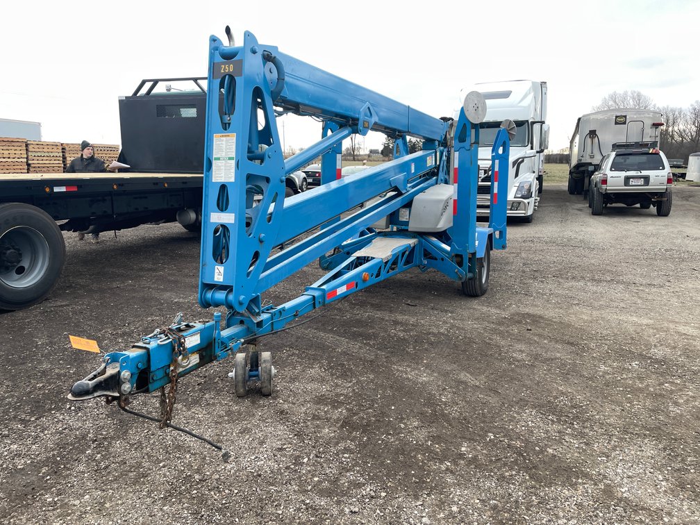 2005 Genie Z50 Towable Electric Lift